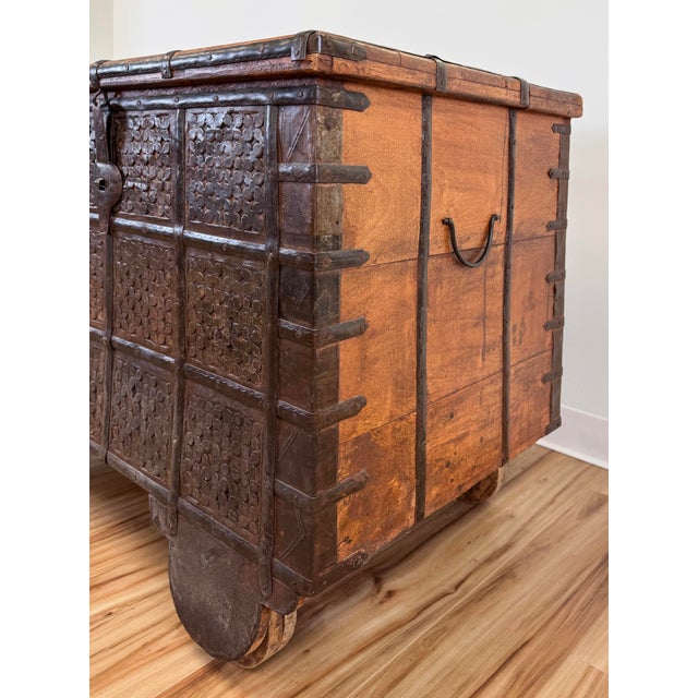 Vintage Indian Carved Wood Dowry Trunk Wedding Trunk For Sale - Image 11 of 13