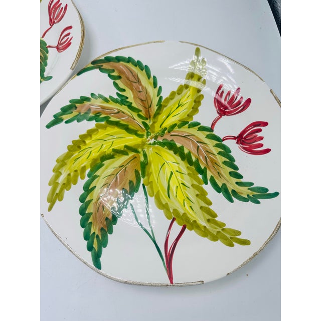 1980s Palm Leaf Italian Plates - a Pair For Sale - Image 4 of 7