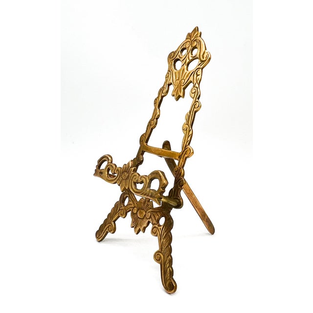Brass Vintage Ornate Floral Brass Display Easel — Rococo Revival / Hollywood Regency / Traditional For Sale - Image 8 of 9