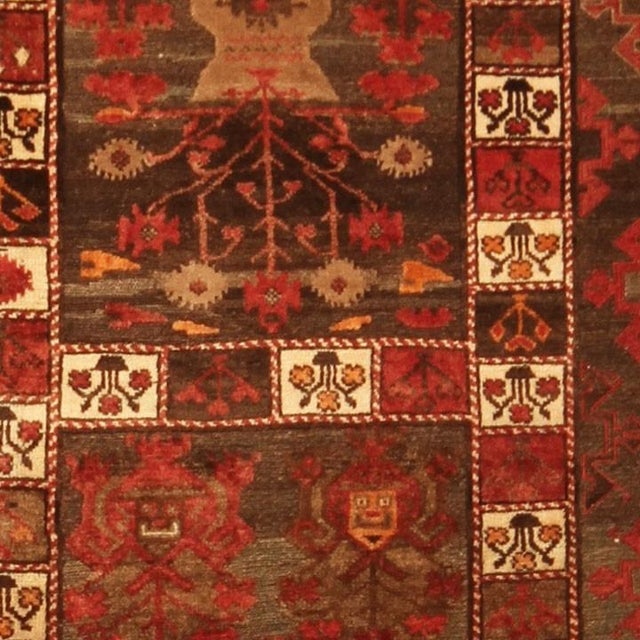 1950s 1950s Vintage Mid-Century Kilim Brown Red Vase Floral Pattern For Sale - Image 5 of 6