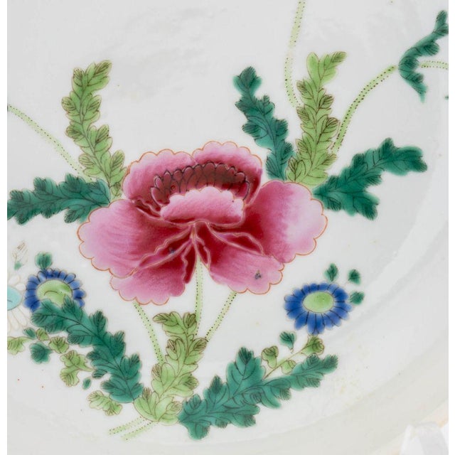 Chinese Famile Rose Porcelain Butterfly and Flower Motif Plate For Sale - Image 4 of 6