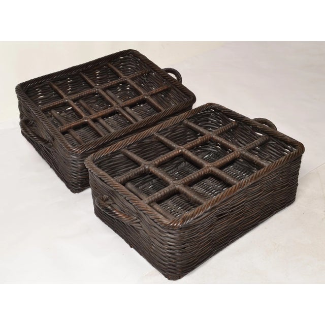 Hollywood Regency Pair of Boho Chic Wicker Twig Cane 12-Bottles Wine Basket Tray Barware Walnut Finish For Sale - Image 3 of 12