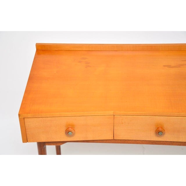 1950s Vintage Console Table in Satinwood, 1950s For Sale - Image 5 of 10