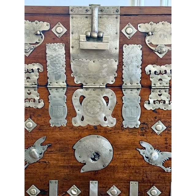 Asian Antique Mid 19th Century Korean Wedding Bandaji Chest Joseon Dynasty Original Invoice For Sale - Image 3 of 12