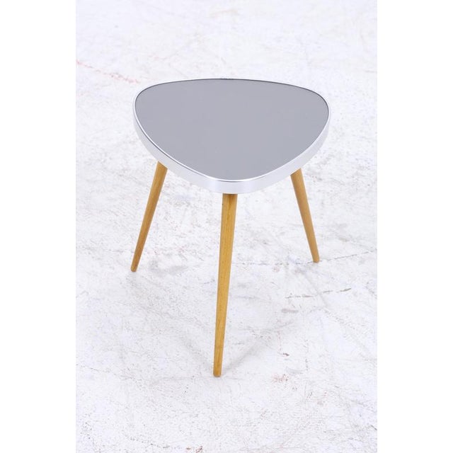 Beautiful vintage plant stand in grey High-quality workmanship * Material: Wood DIMENSIONS & CONDITION The plant stand is...