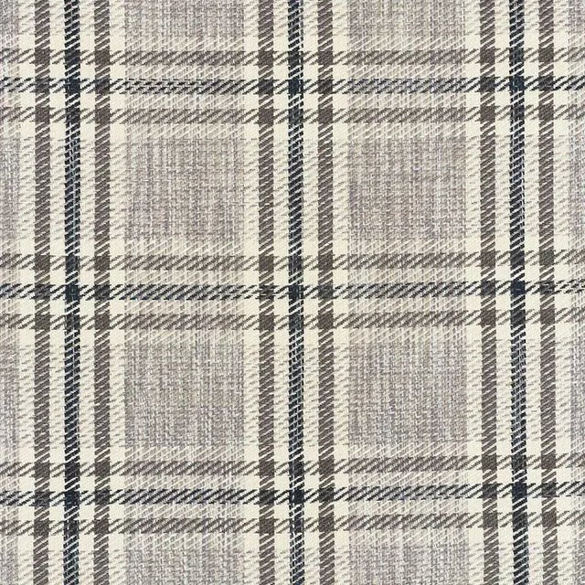 Sample - Schumacher X Vogue Living Mariga Fabric in Grisaille For Sale