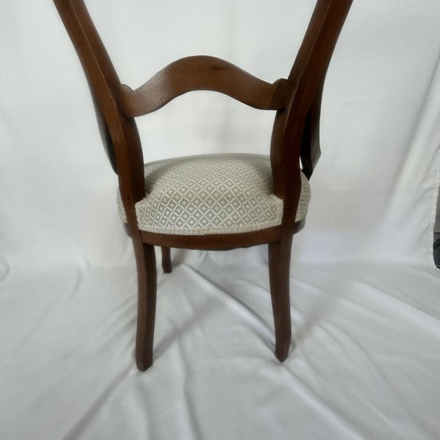 19th Century Traditional Victorian Balloon-Back Chair For Sale - Image 9 of 11