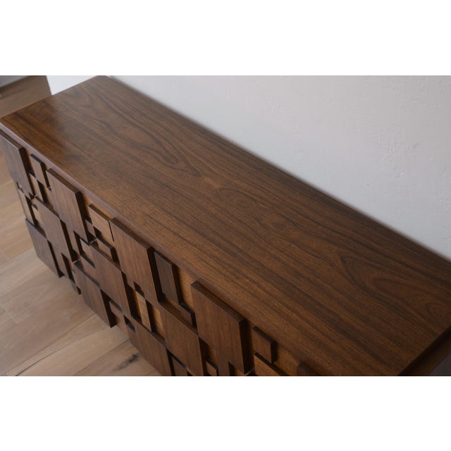 MCM Lane Brutalist Staccato Lowboy Dresser & Mirror Set For Sale In San Francisco - Image 6 of 18