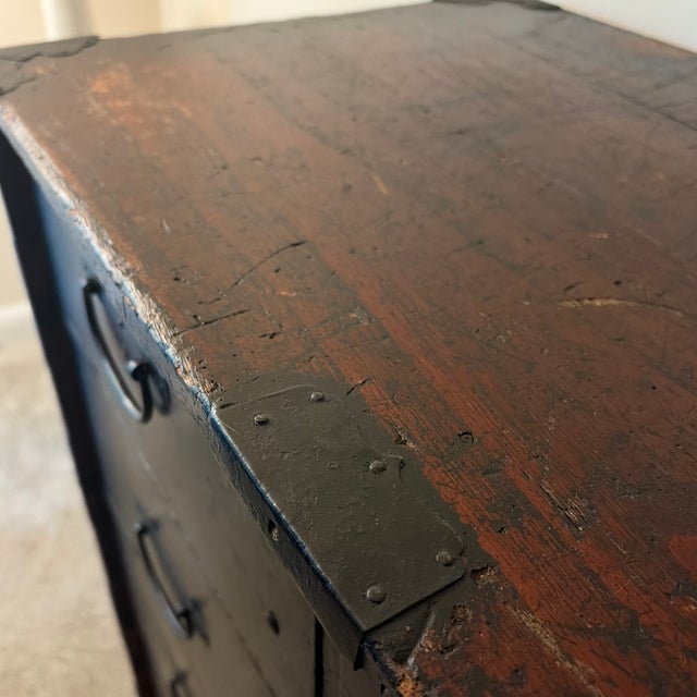 Late 19th Century Late 19th Century Authentic Meiji Era Japanese Isho-Dansu Tansu Chest - Iron Sao-Toshi Hardware For Sale - Image 5 of 12
