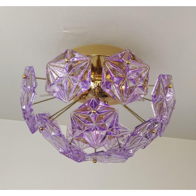 Mid-Century Modern Vintage Prismatic Sputnik Chandelier Mid-Century Modern Sputnik Flush Mount Purple Diamond-Cut Glass Lighting For Sale - Image 3 of 12