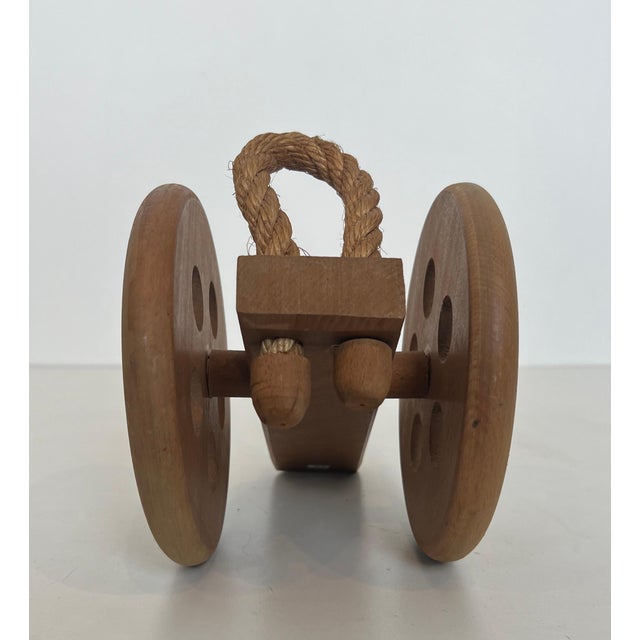 Brown 1970s Wooden and rope bottle holder representing a cannon. French works by Audoux Minet For Sale - Image 8 of 12