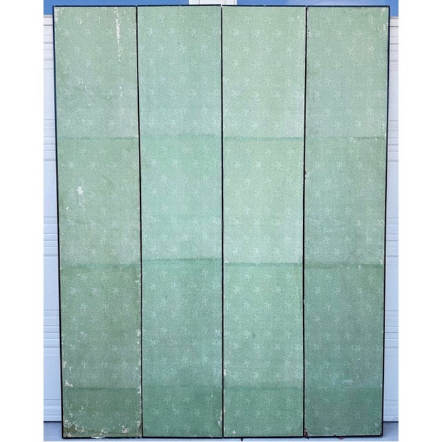 1920s Italian Art Deco Chinoiserie Four-Panel Hand-Painted Screen With Gold Gilt – Sage Green For Sale - Image 17 of 18