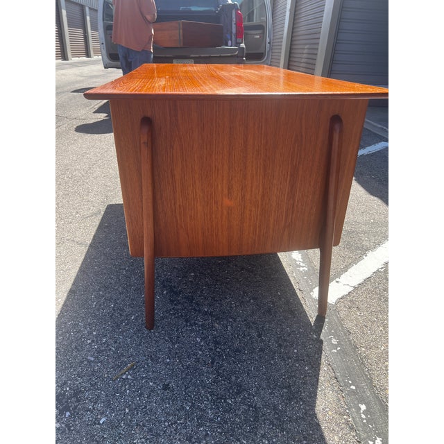 Mid-Century Modern Danish Modern Desk by Svend Madsen Model 88 60s Sigurd Hansens Møbelfabrik For Sale - Image 3 of 10