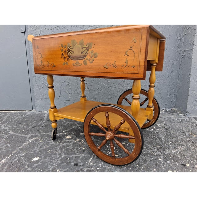 Brown 1940's Traditional Style Rolling Trolley Dry Bar Cart by Heywood Wakefield For Sale - Image 8 of 12