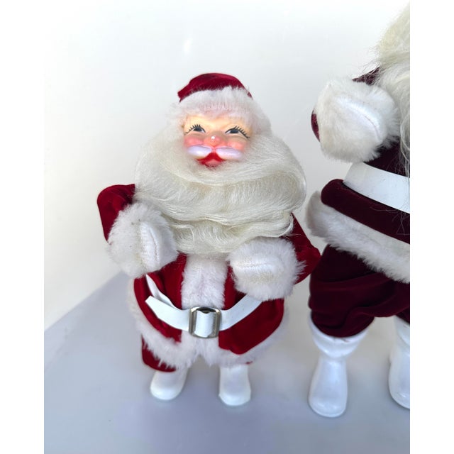 Vintage Pair of Santa Clause Figures For Sale In Palm Springs - Image 6 of 8