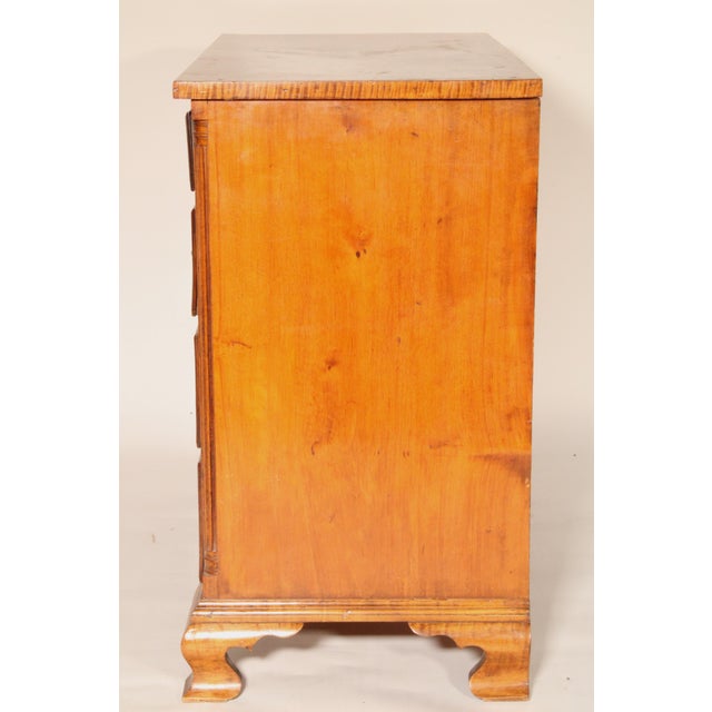 Chippendale American Chippendale Tiger Maple Chest of Drawers For Sale - Image 3 of 11