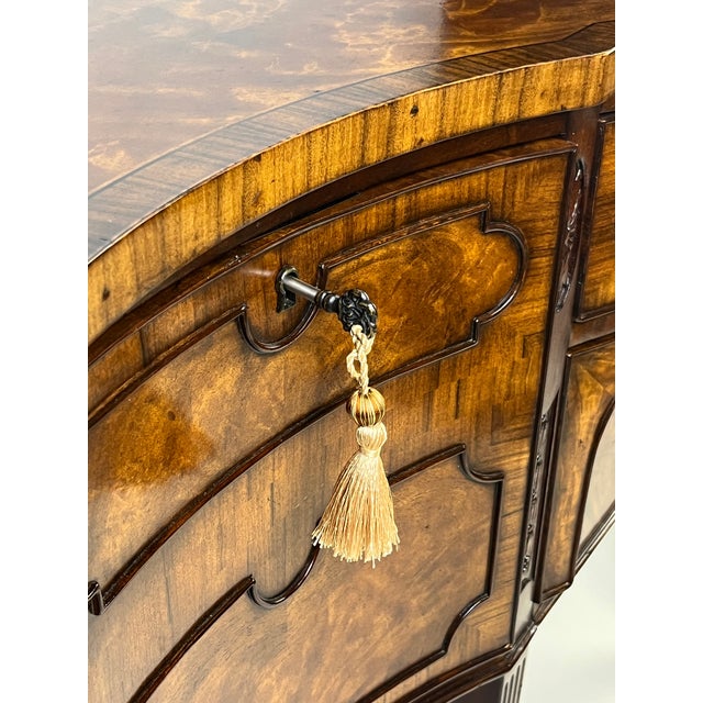 Early 20th Century Theodore Alexander "Althorp Living History" Sheraton Style Serpentine Sideboard For Sale - Image 17 of 18