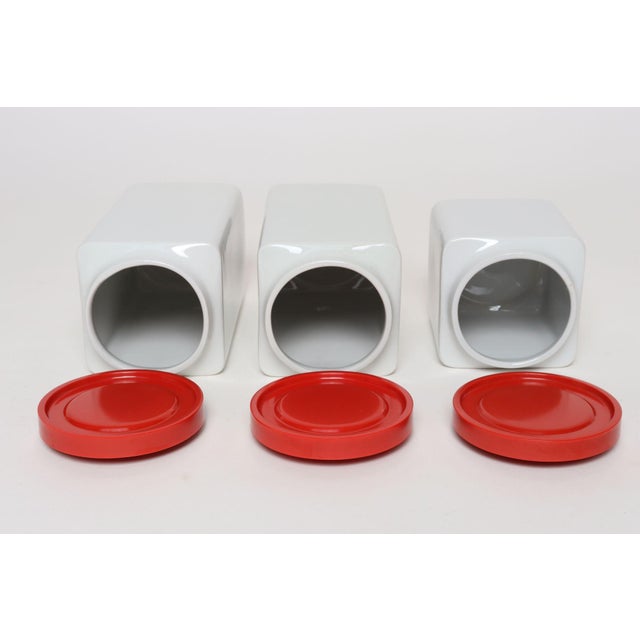 Set of Three Finnish Modern Ceramic Canisters by Richard Lindh for Arabia For Sale In New York - Image 6 of 18