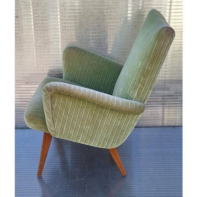 Mid-Century Modern Vintage Chair with Beech and Green Fabric, 1960s For Sale - Image 3 of 8