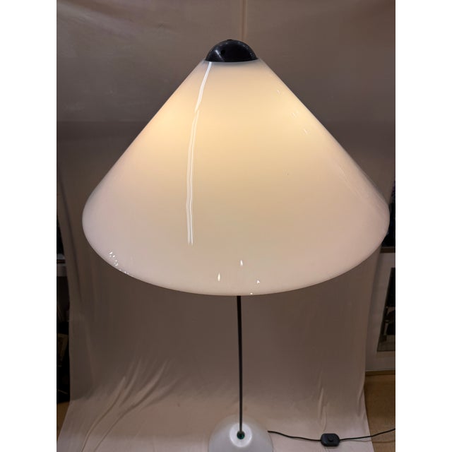 Vico Magistretti Vintage Model 301/C Floor Lamp by Vico Magistretti for Oluce, Italy, 1973 For Sale - Image 4 of 7