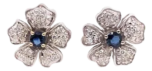 14 Karat White Gold Diamond and Sapphire Flower Stud / Button Earrings