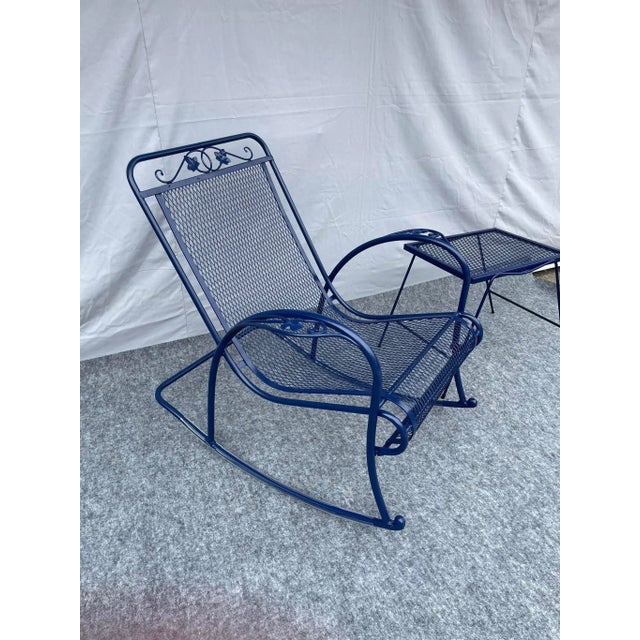Woodard Salterini Attributed Wrought Iron Patio Balcony Rocking Rocker Chair Small Accent Table For Sale - Image 4 of 10