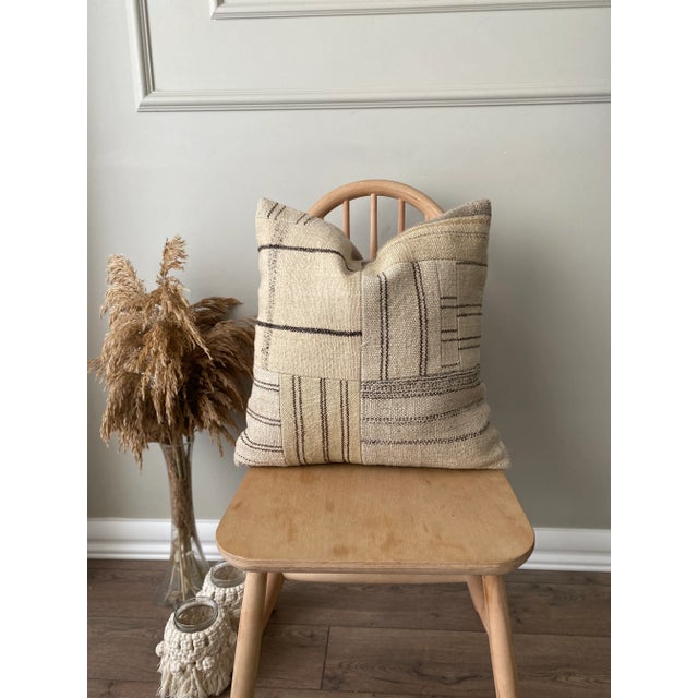 ColorReform Important Note: The package includes only the pillow cover ! Feet: 1.8x1.8 Cm: 50x50 Inc: 19.7x19.7 Turkish,...