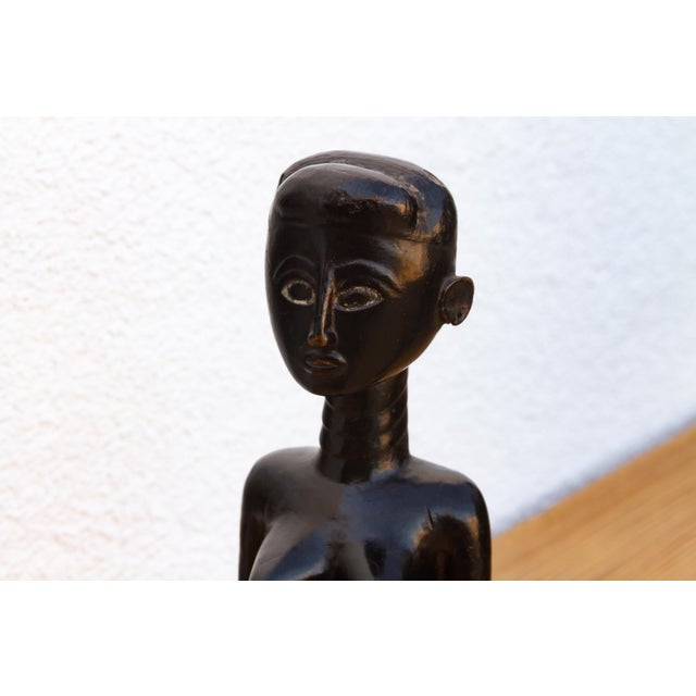 Dark Patinated African Baule Female Figure For Sale In Los Angeles - Image 6 of 8