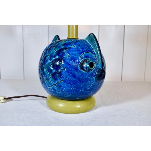 1970s 1970s Rimini Blu Ceramic Fish Lamp by Aldo Londi for Bitossi For Sale - Image 5 of 11