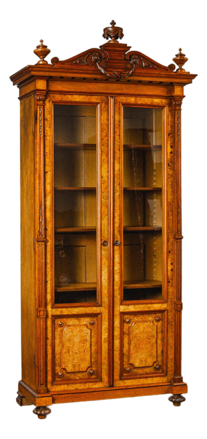Bookcase in Oak
