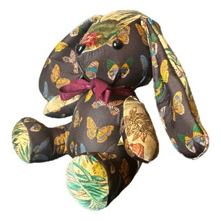 Gucci Farfalle Vintage Silk Scarf Clever Bunny For Sale