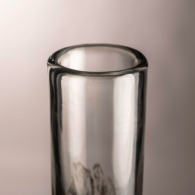 1960s Cylindrical Blown Glass Vase with Gold Inclusions from Peill & Putzler, Germany, 1960s For Sale - Image 5 of 7