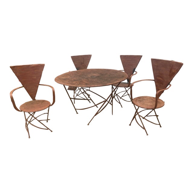 Outdoor Minimalist Geometric Metal Table & 4 Chairs For Sale