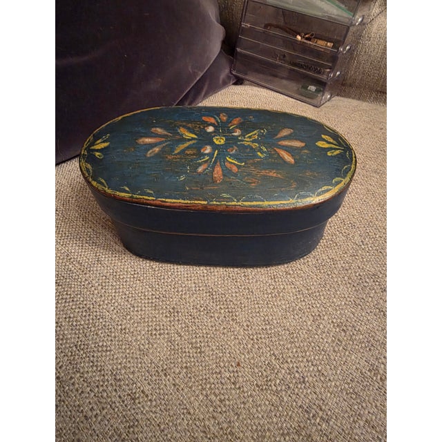 19th Century European Art Bentwood Pantry Box For Sale - Image 4 of 10