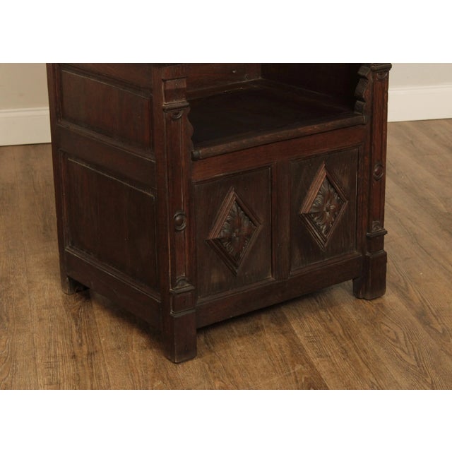 Antique French Renaissance Revival Oak Throne Chair Hall Seat For Sale - Image 4 of 13