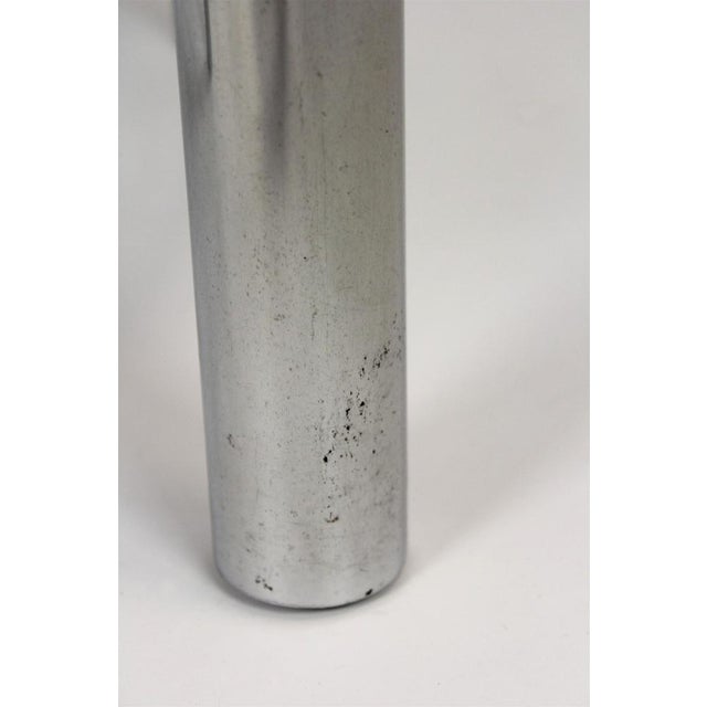 Bauhaus Round Table in Walnut by Robert Slezak, 1930s For Sale - Image 13 of 15