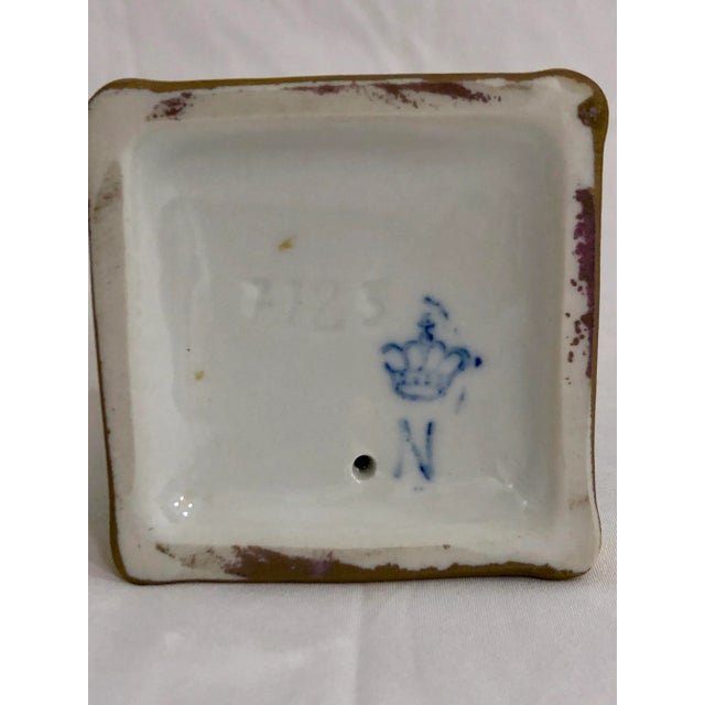 1900 - 1909 Capodimonte Porcelain Statue of a French Imperial Soldier For Sale - Image 5 of 6