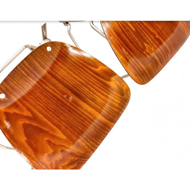 Mid-Century Modern Minimalist First Edition Aluflex Stackable Folding Chairs from Armin Wirth, Switzerland, 1950s, Set of 4 For Sale - Image 13 of 18