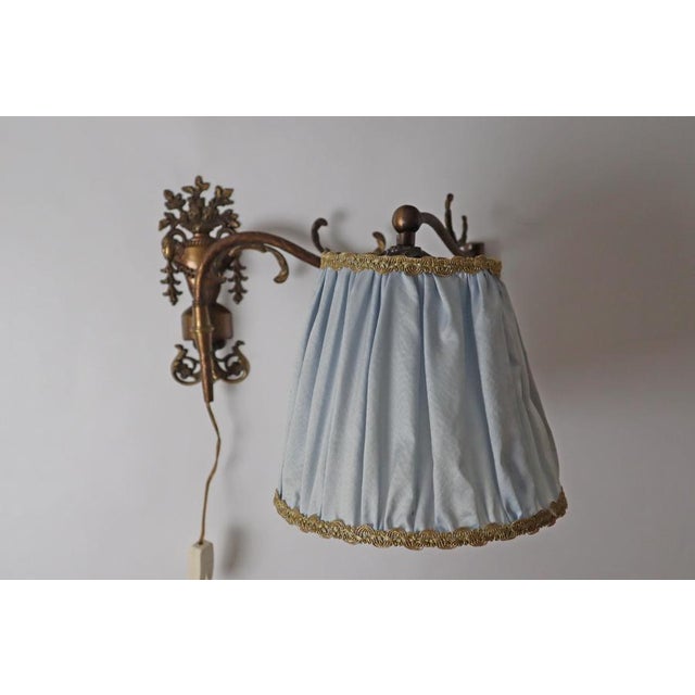 Victorian Gilded Swivel Wall Lamp with Ram's Head and Urn, France, 1880s For Sale - Image 13 of 18