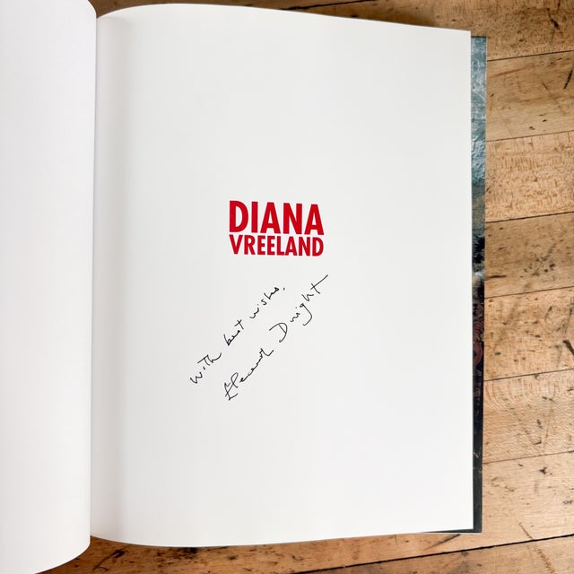 Pop Art Signed Diana Vreeland by Eleanor Dwight, 1st Edition 2002 Fashion Book For Sale - Image 3 of 13