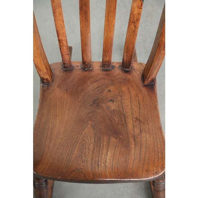 English Windsor Rocking Chair in Oak For Sale - Image 6 of 12
