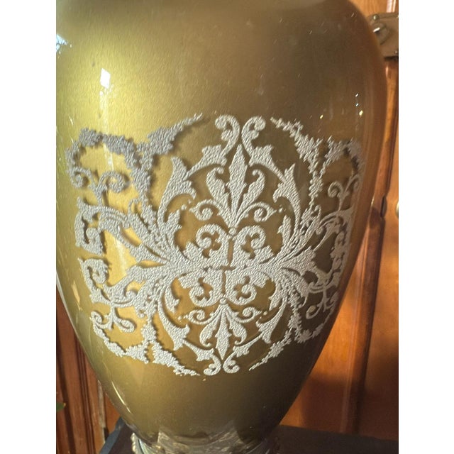 Brass 1950s Hollywood Regency Style Table Lamp For Sale - Image 8 of 12