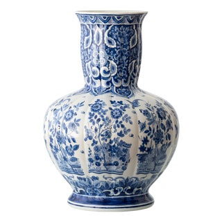 Delftware Floor Vase in Blue and White Chinoiserie by Plateelbakkerij Ram Arnhem, 1940s For Sale