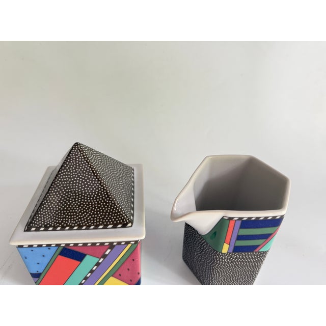 Mid-Century Modern Scenario Metropol Milk Jug and Sugar Bowl by Barbara Brenner for Rosenthal Studio Line, Germany, 1990, Set of 2 For Sale - Image 3 of 7