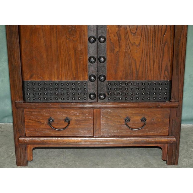 Antique Korean Elm Jang Cabinet with Iron Mounts, 1900 For Sale - Image 3 of 18