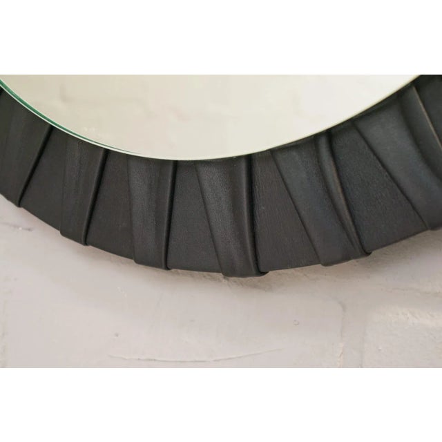 1960s Round German Leather Wall Mirrors from Vereinigte Werkstätten München, 1950s, Set of 2 For Sale - Image 5 of 9