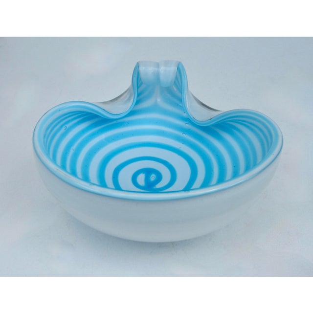 1960s C.1960's Italian Hand-Blown Alfredo Barbini "Infinity," Swirl Triple Cased Murano Catchall Bowl For Sale - Image 5 of 18
