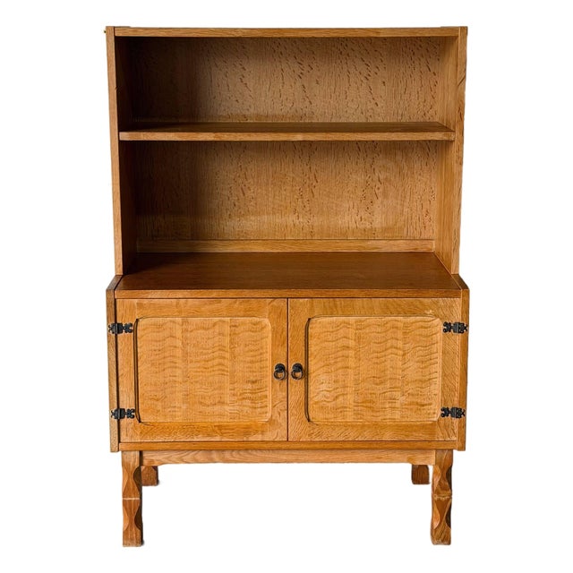 Oak Cabinet With Lower Doors and Shelves Vintage Mid-Century Modern 1960s For Sale