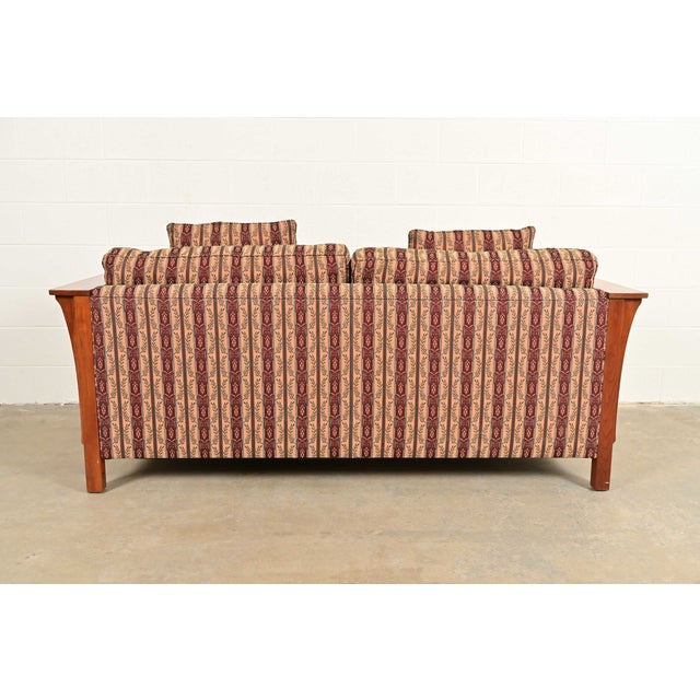 Stickley Mission Arts and Crafts Cherry Wood Spindle Settle Sofa For Sale - Image 13 of 15