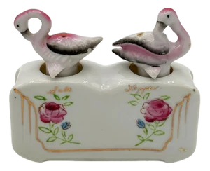 1950s Mid-Century Flamingo Ceramic Tabletop Salt & Pepper Shaker Set W/ Base